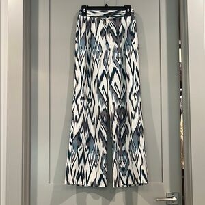 Cream and Blue Wide Leg Pants with Flowing Fabric